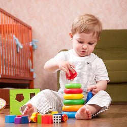 What Toys Should Infants (0-12 Months) Play With? - Todfod