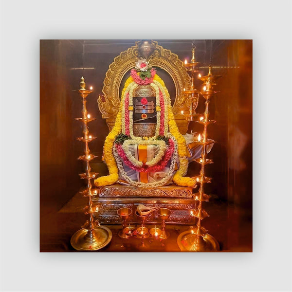 Smaran Rameshwaram Jyotirlinga Wooden Fridge Magnet | Sacred Deity Shrine Interior with Traditional Oil Lamps | 3x3 Inch Spiritual Refrigerator Decor for Home Kitchen & Gift