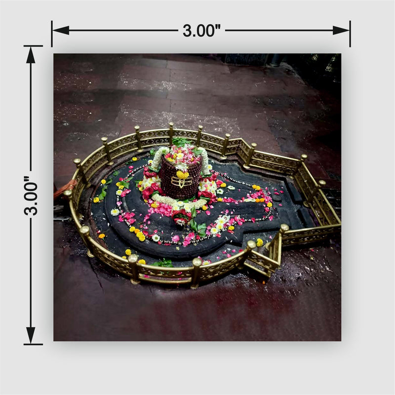 Smaran Grishneshwar Jyotirlinga Wooden Fridge Magnet | Sacred Shivling Shrine Interior with Floral Offerings | 3x3 Inch Spiritual Refrigerator Decor for Home Kitchen & Gift