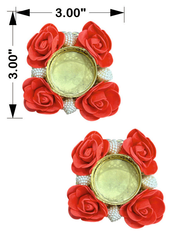 Decorative item with red roses and a green center, shown with measurements on a white background.