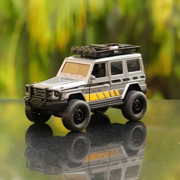 Todfod Die|Cast Model Car, 1:32 Scale, Black with Gold Accentsband Hood Pull Back Super Car with Openable Doors Sound and Light for Birthdays Gift Party Decorations (Small Beach Petrol)